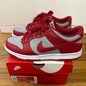 Nike Men's UNLV Dunks